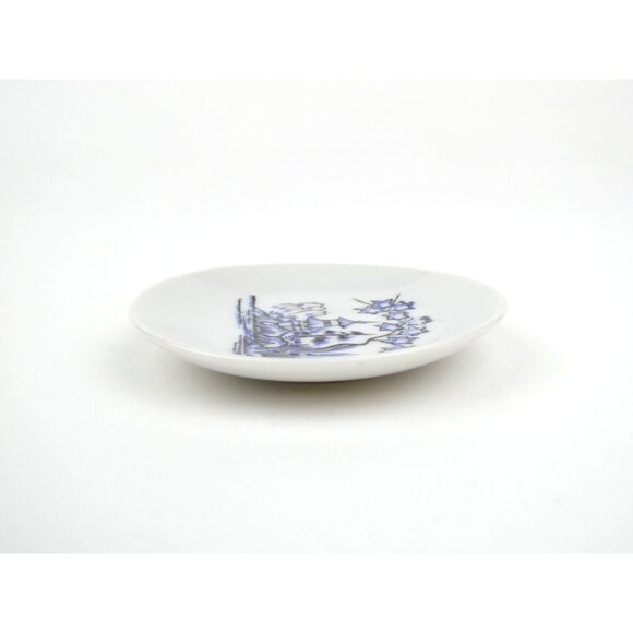 Vintage Japanese Porcelain Mini Plate W/ Blue Pagoda & Tree Design 2.75“ x 2.75” - Picture 6 of 8